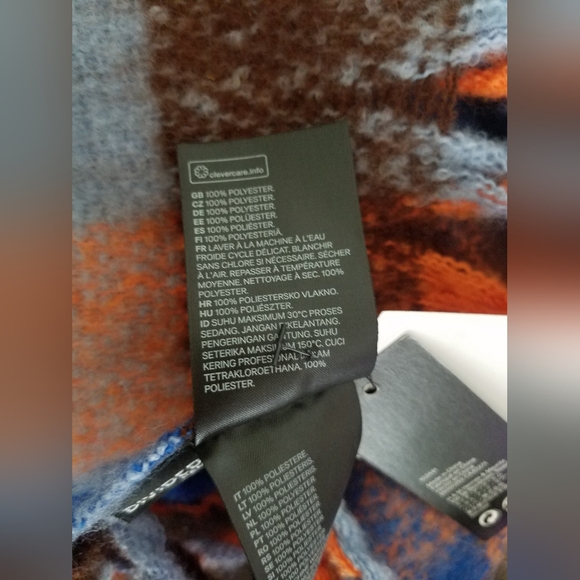 NWT H&M Oversize Blanket Scarf - Picture 3 of 5